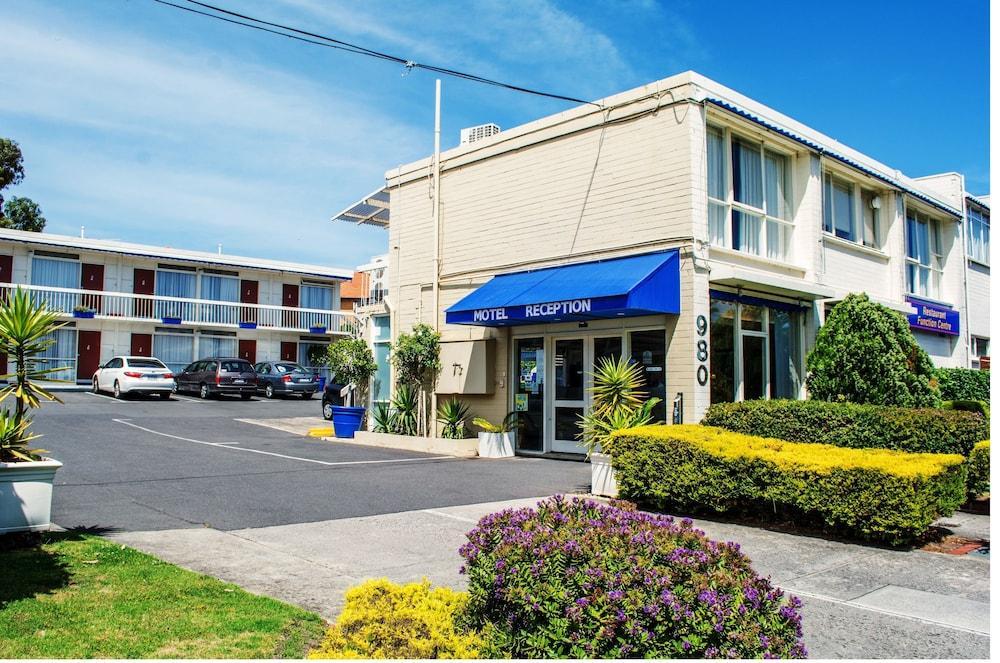 Alexander Motor Inn Melbourne Buitenkant foto