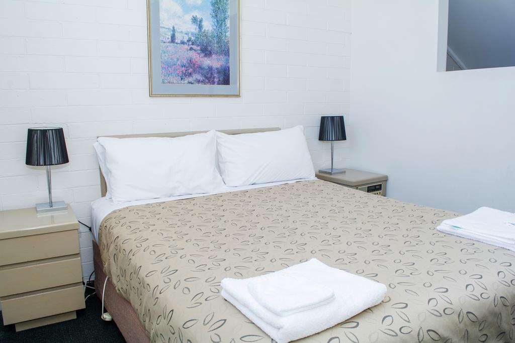 Alexander Motor Inn Melbourne Buitenkant foto
