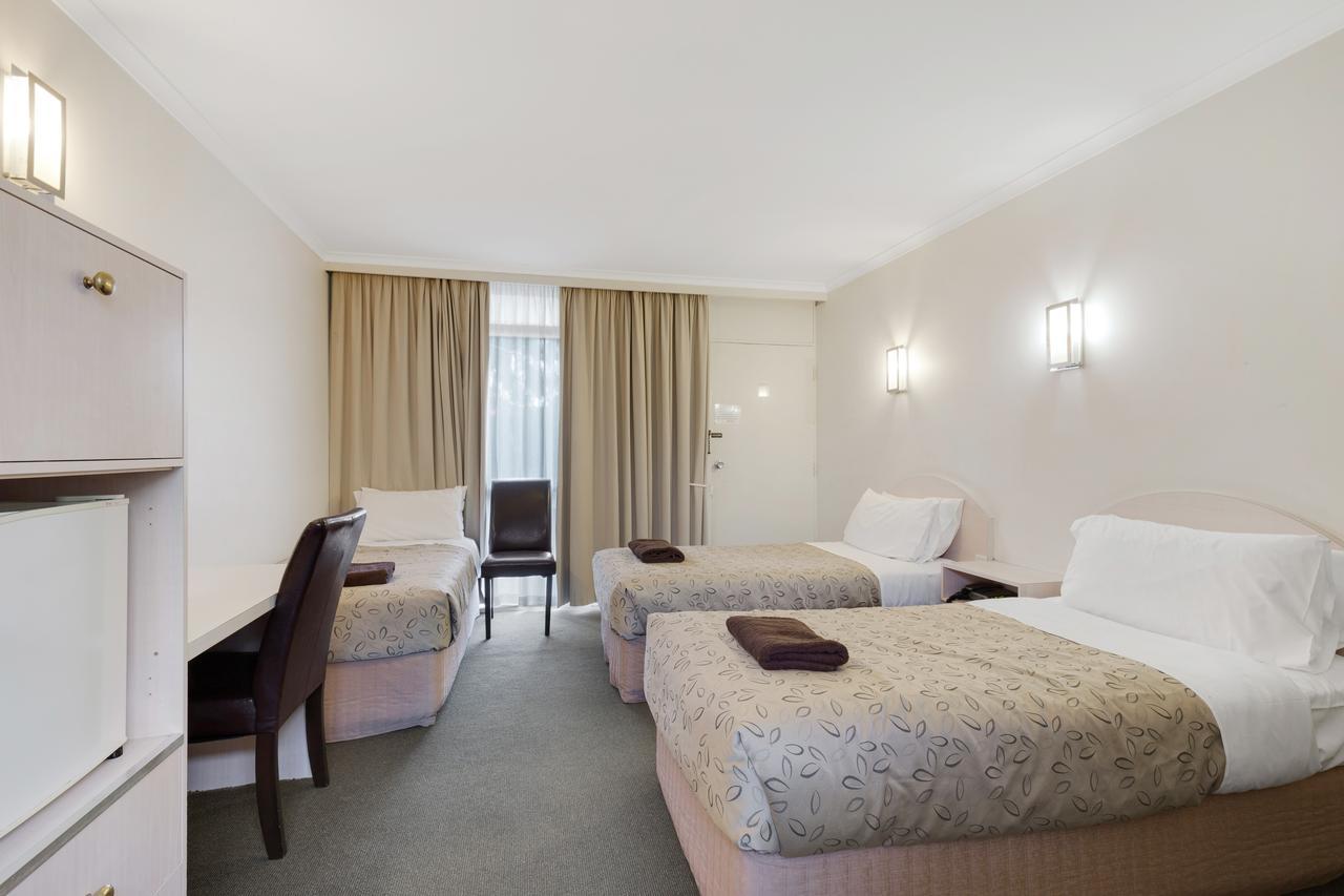 Alexander Motor Inn Melbourne Buitenkant foto