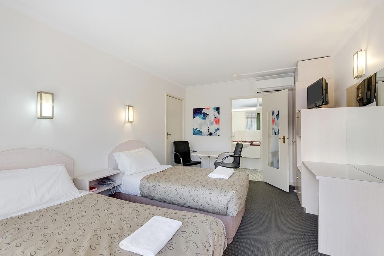 Alexander Motor Inn Melbourne Buitenkant foto
